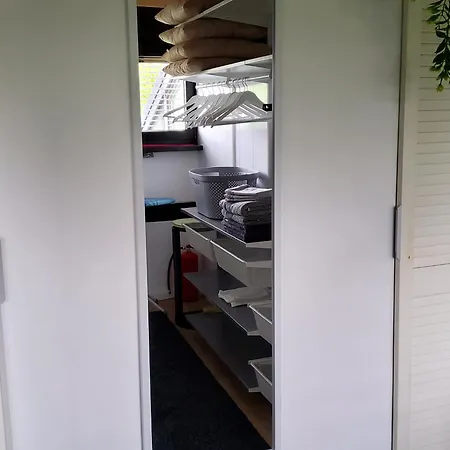 R&r Exklusive * Roth (Bavaria)